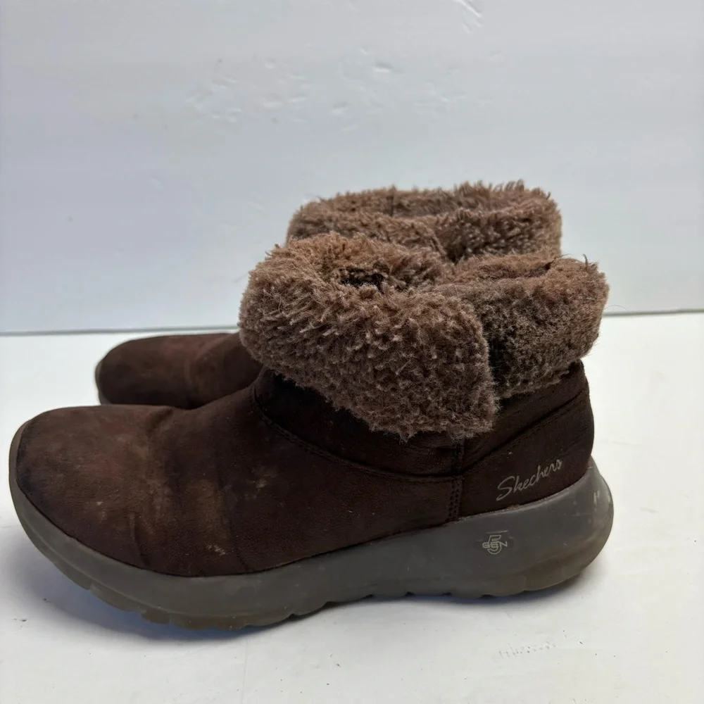 Skechers On The Go Joy Brown Suede Ankle Boots Faux Fur Women’s size 6 Snow